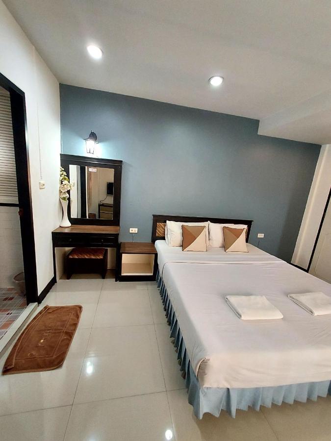 Traveller Inn Hotel Chiang Mai Eksteriør billede