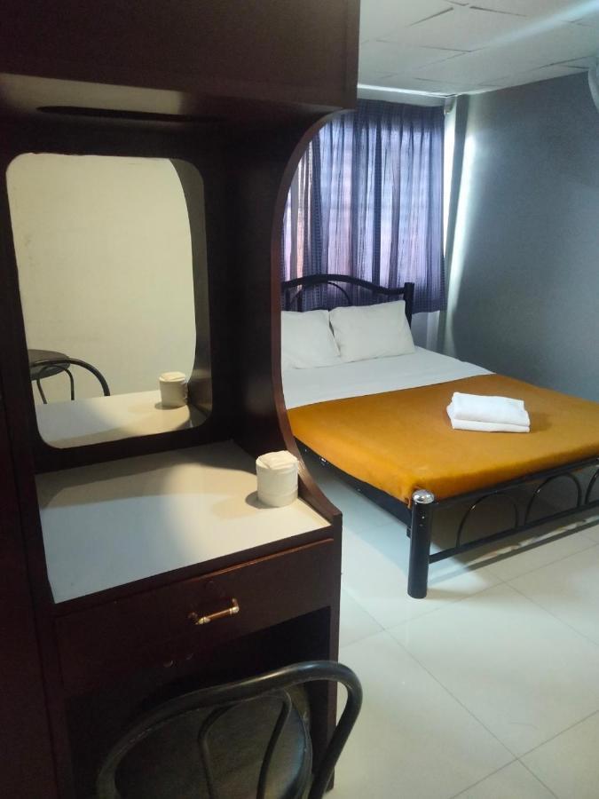 Traveller Inn Hotel Chiang Mai Eksteriør billede